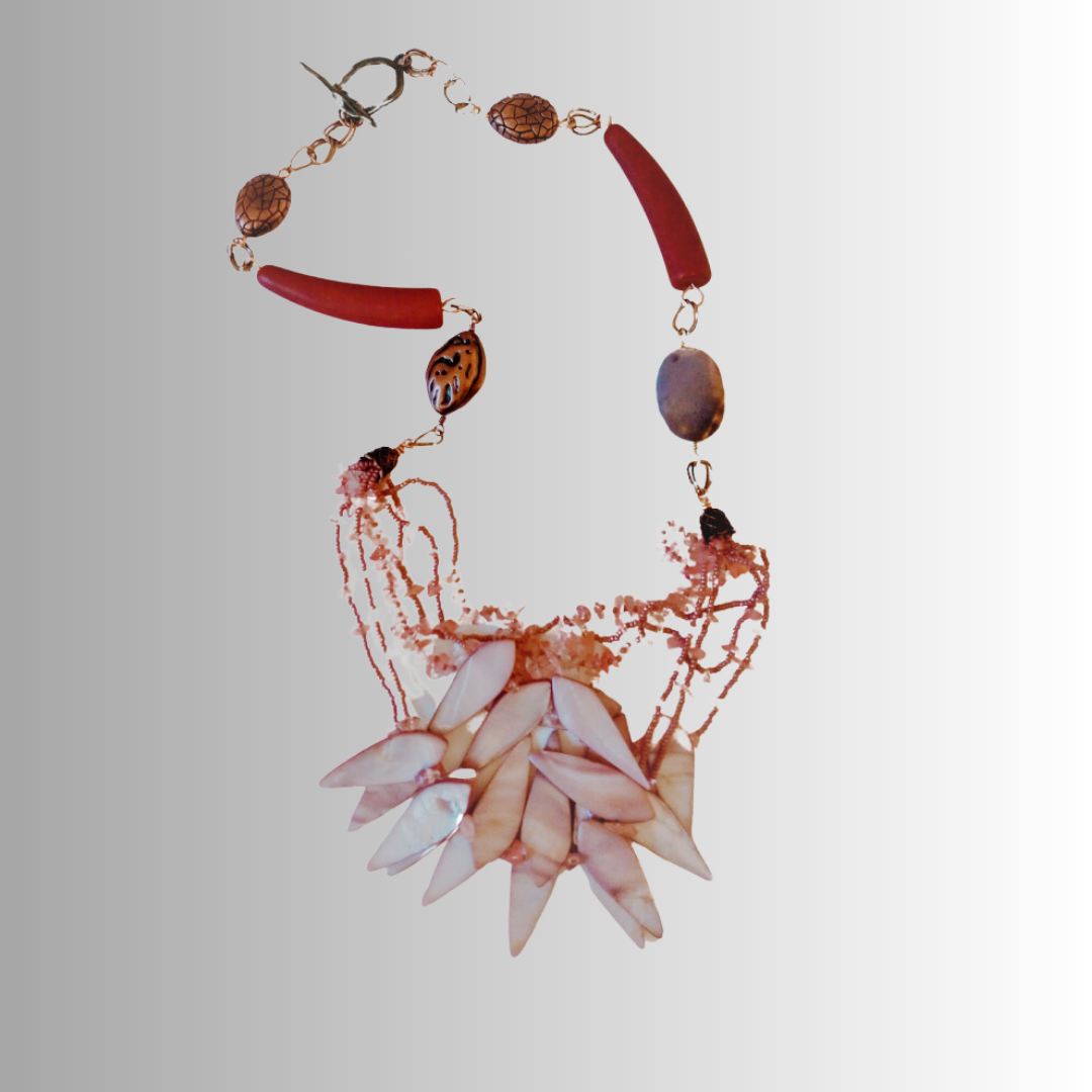 Mauve shell and stone beaded necklace with toggle clasp