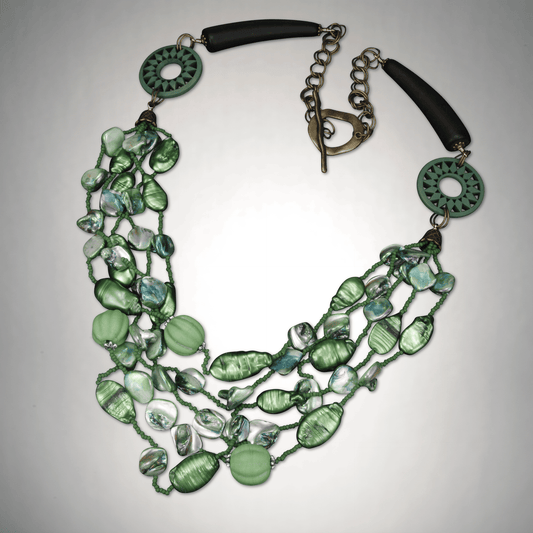 Soulful Emerald Green Beaded Layered Necklace | SOUFiiARTe